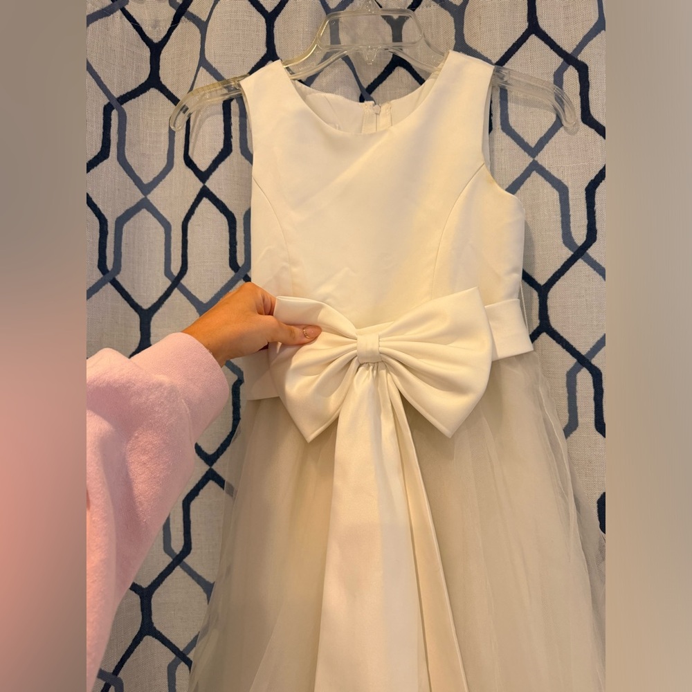 David's Bridal Ivory Bow Kids Dress